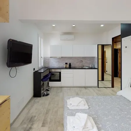 Apartment Monolocale Mare Maty Marina Di Carrara